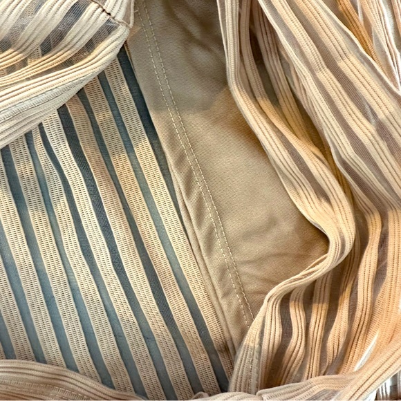 Textured Mesh Nude Skirt - M - Picture 4 of 5